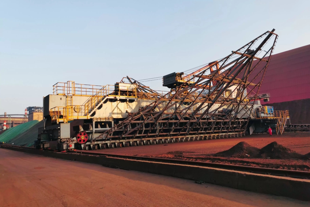 Bridge-type Scraper Reclaimer